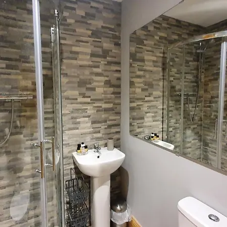 Forest Hills 3* سلان